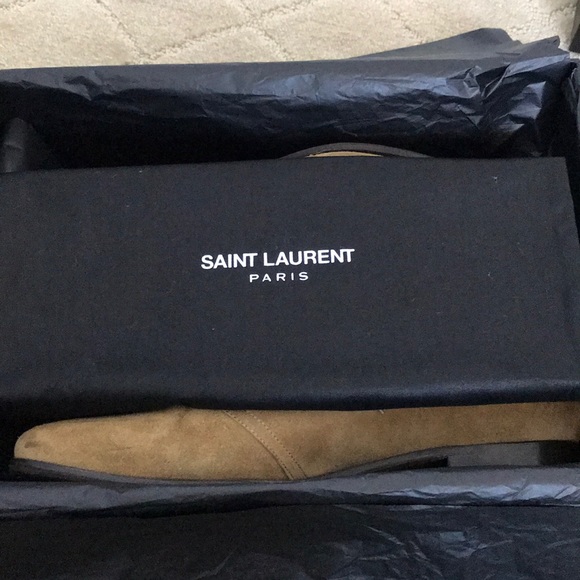 Saint Laurent Lulu Bootie - Picture 7 of 8
